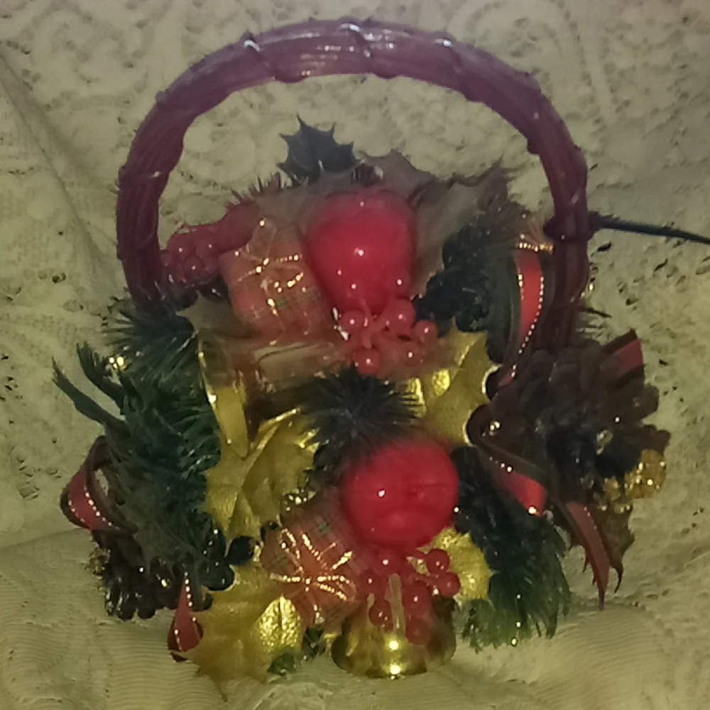 Christmas tablecloth, centerpiece and votive